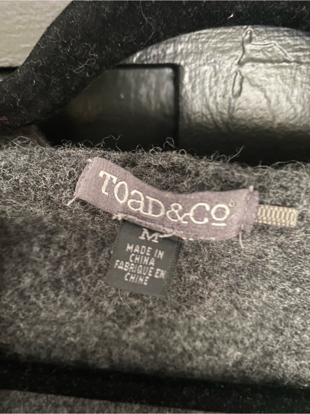 Toad & Co Merino Heartfelt Hoodie size medium - Picture 4 of 6